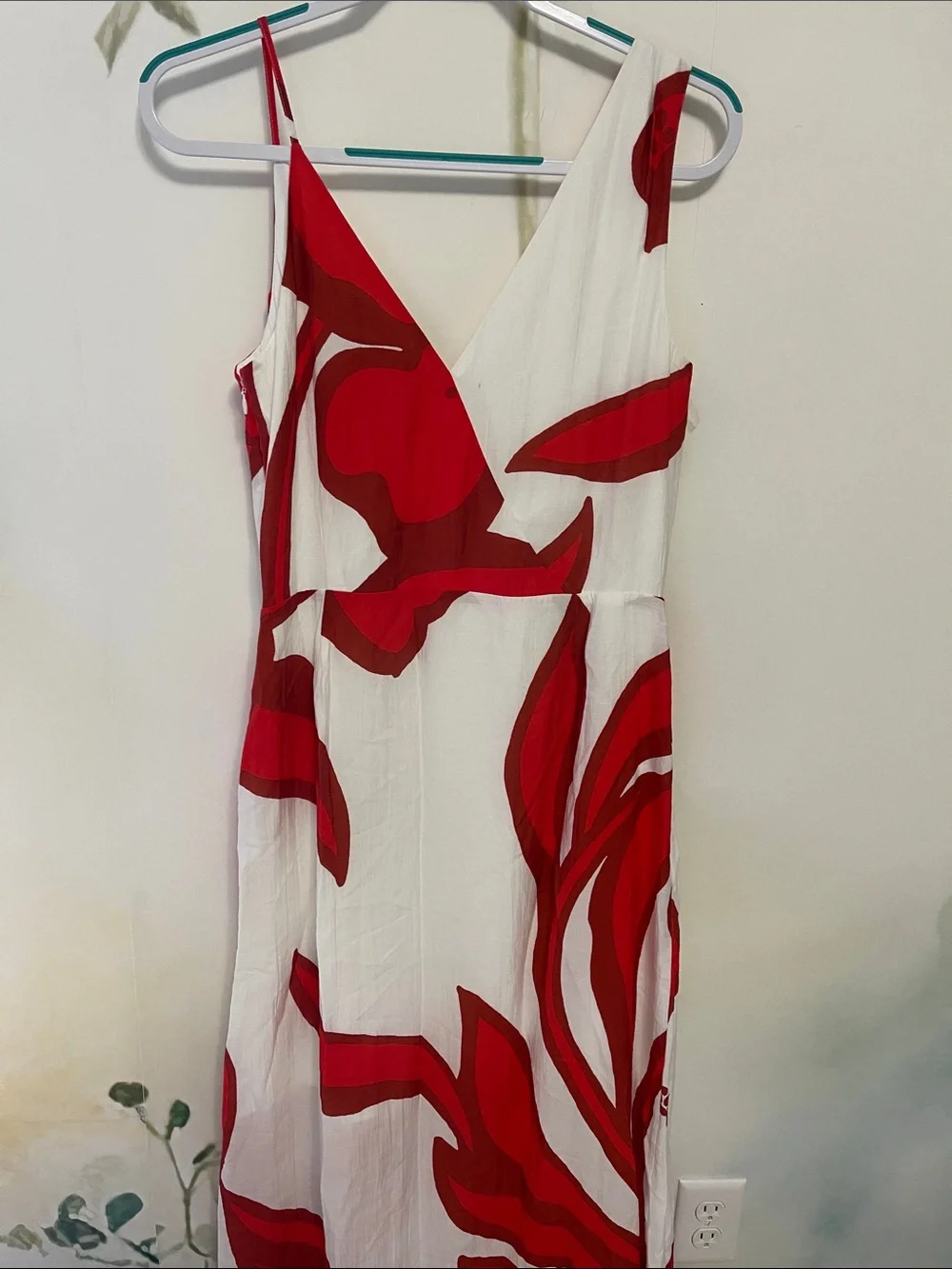 White House Black Market Asymmetric Red and White Floral Wrap Maxi Dress - Picture 10 of 16